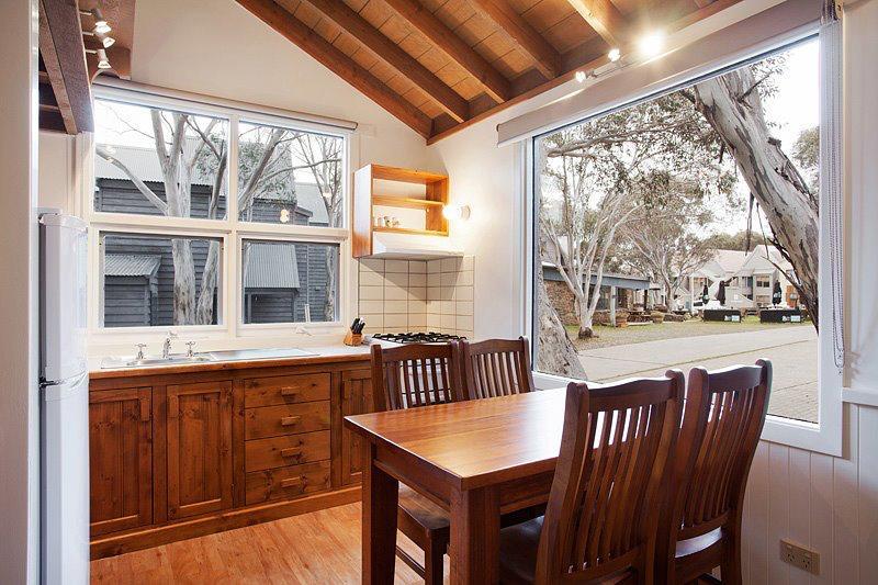Gundy Lodge Dinner Plain Bagian luar foto
